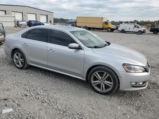 2013 Volkswagen Passat SEL