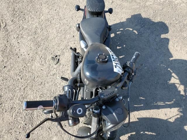 2016 Harley-Davidson XL883 Iron 883