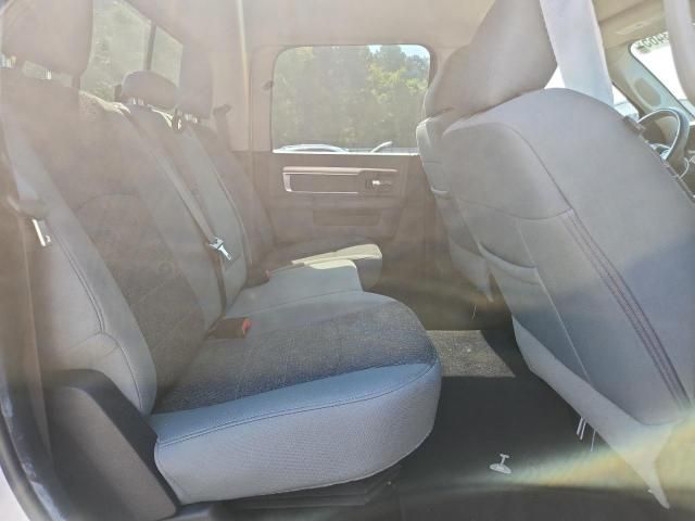 2019 Dodge RAM 1500 Classic SLT