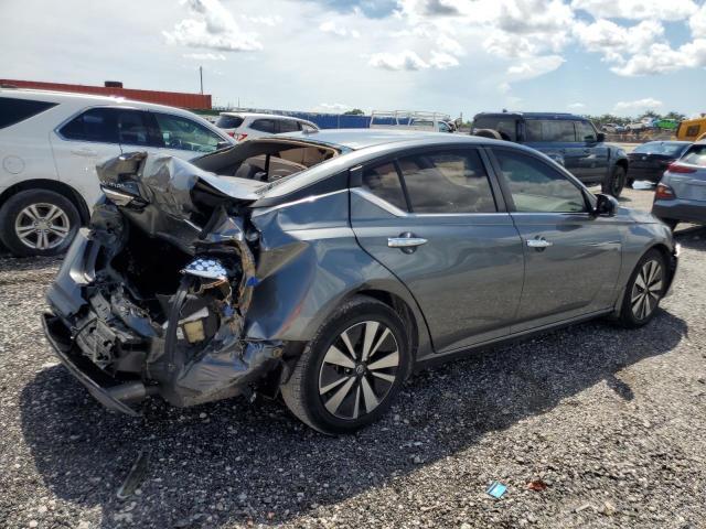2021 Nissan Altima sv