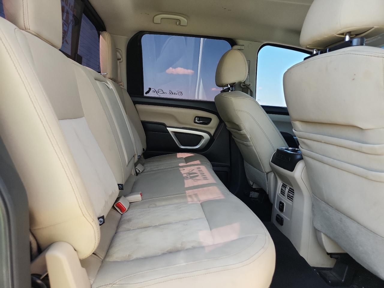 2016 Nissan Titan XD SL