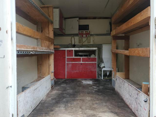 2018 GMC Savana Cutaway G3500