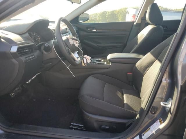 2024 Nissan Altima SV
