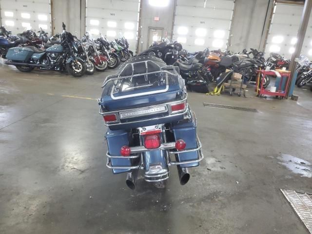 2003 Harley-Davidson Flhtcui