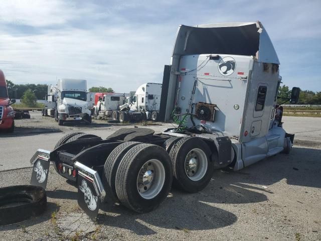 2012 Kenworth T660 Semi Truck