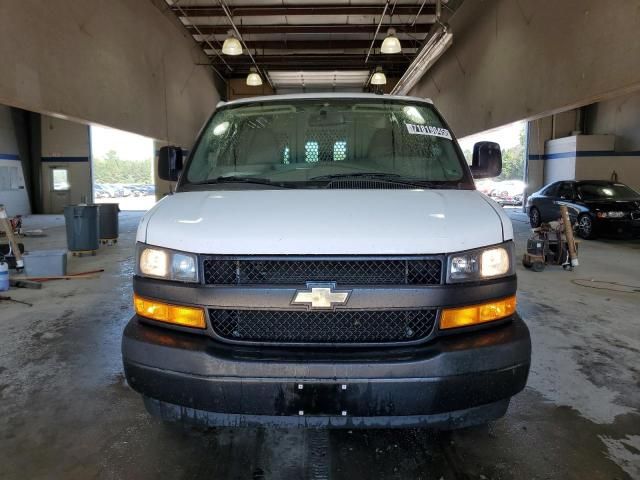 2022 Chevrolet Express G2500