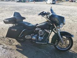 Salvage motorcycles for sale at Indianapolis, IN auction: 2002 Harley-Davidson Flhtcui