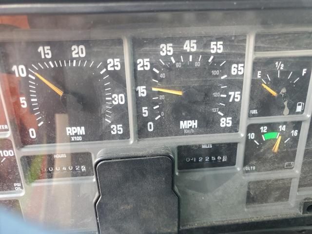 2001 International 4000 4700