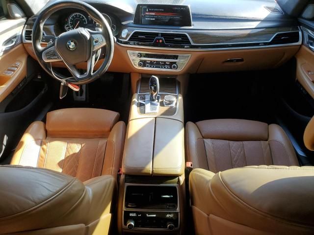 2016 BMW 750 XI