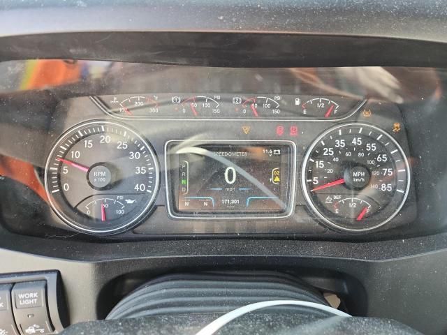 2023 International MV607-Expeditor Truck