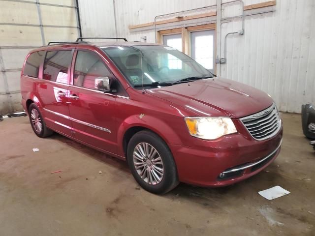 2014 Chrysler Town & Country Touring L