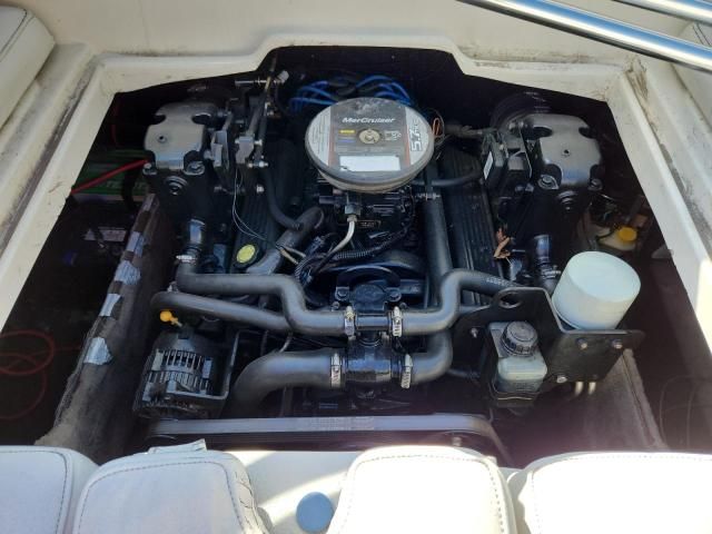 2004 Stingray Boat
