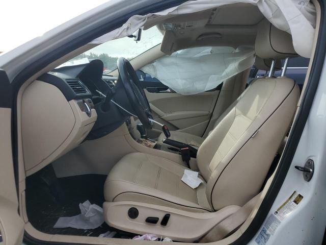 2017 Volkswagen Passat SE