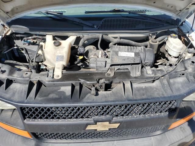 2009 Chevrolet Express G2500