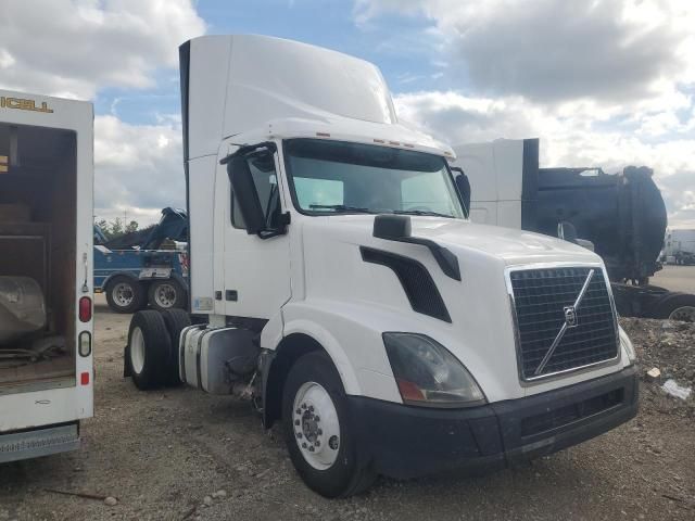 2016 Volvo VNL Semi Truck