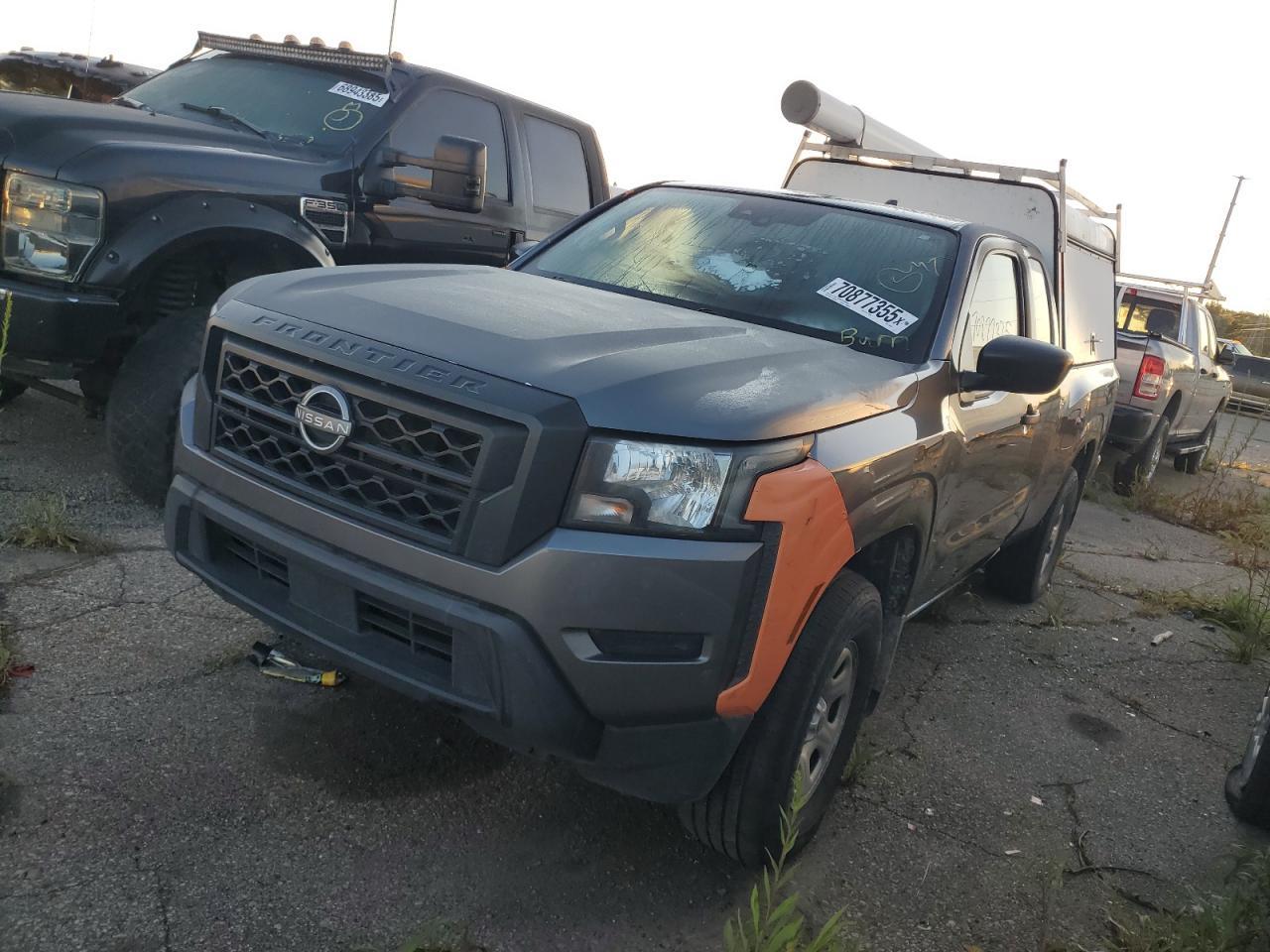 2023 Nissan Frontier s