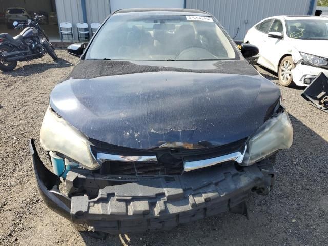 2015 Toyota Camry le
