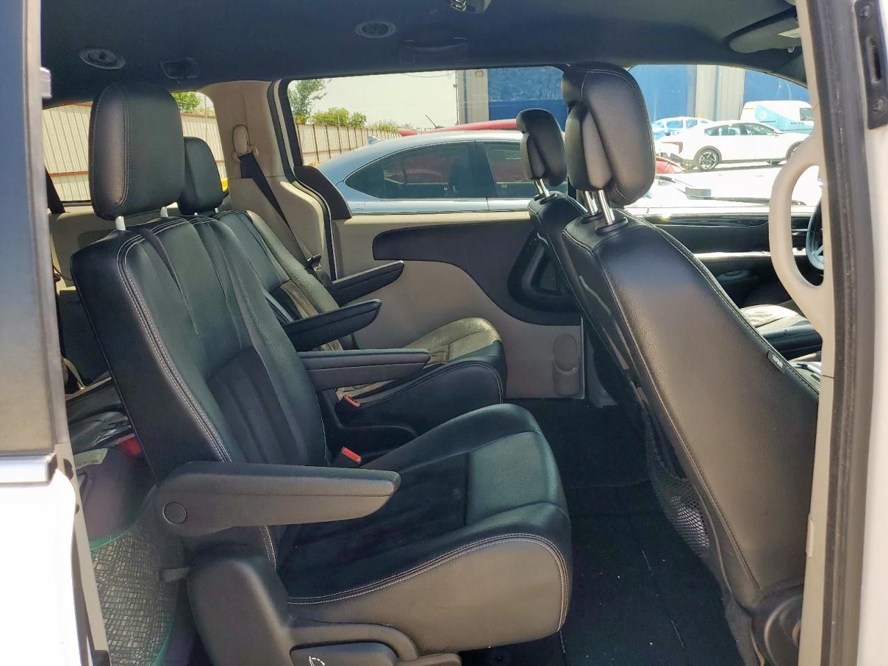 2017 Dodge Grand Caravan sxt