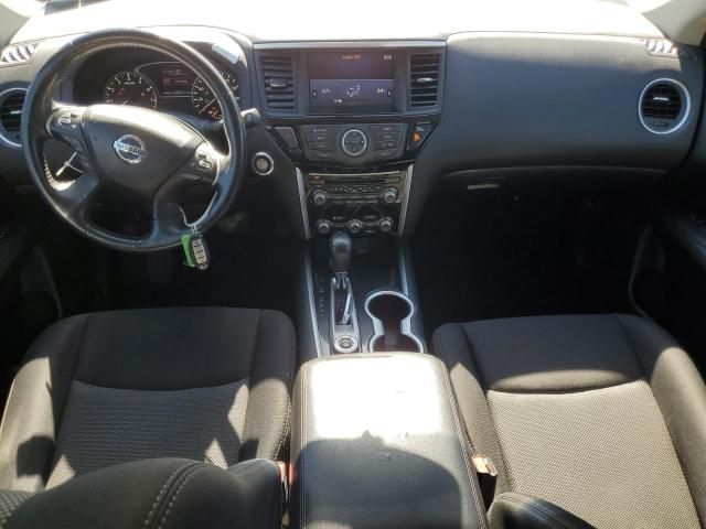 2020 Nissan Pathfinder SV