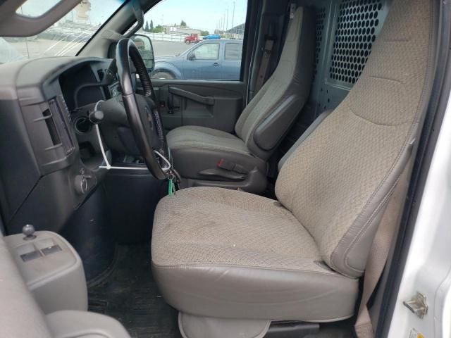 2022 Chevrolet Express G2500