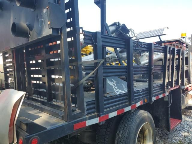 2011 Freightliner M2 106 MED