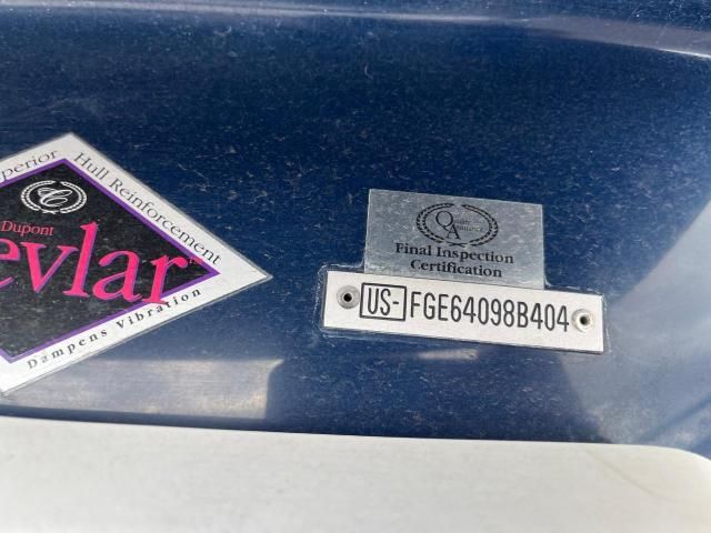 2004 Cobalt Boat