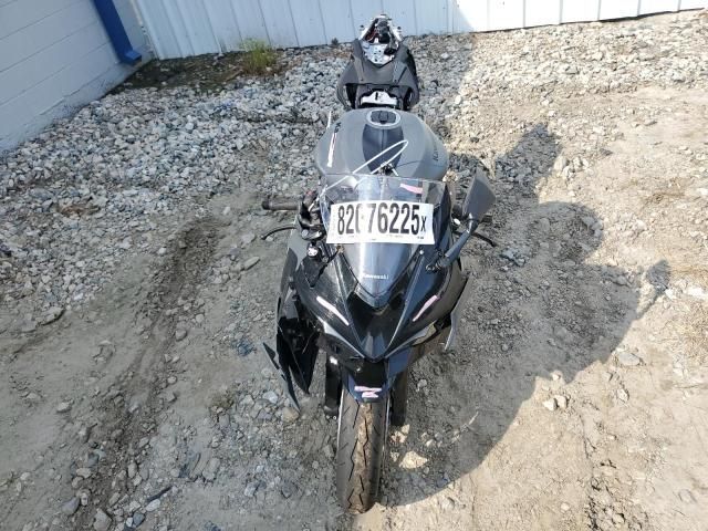 2025 Kawasaki ZX636 K