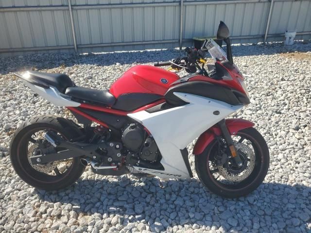 2014 Yamaha FZ6 R