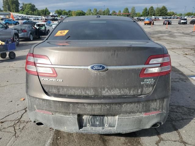 2015 Ford Taurus SEL