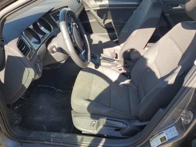 2019 Volkswagen Golf S