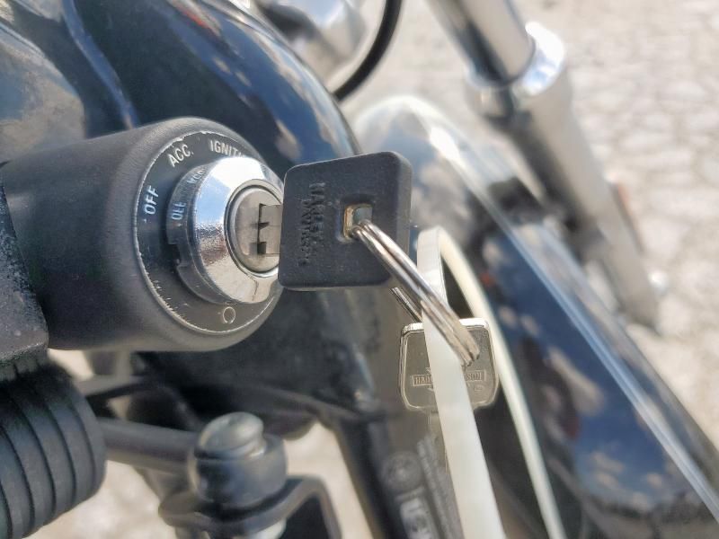 2016 Harley-Davidson XL1200 C