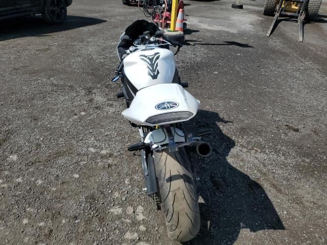 2002 Yamaha YZFR1