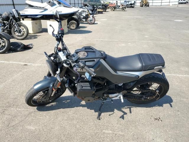 2020 Husqvarna Vitpilen 401/SVARTPILEN 401