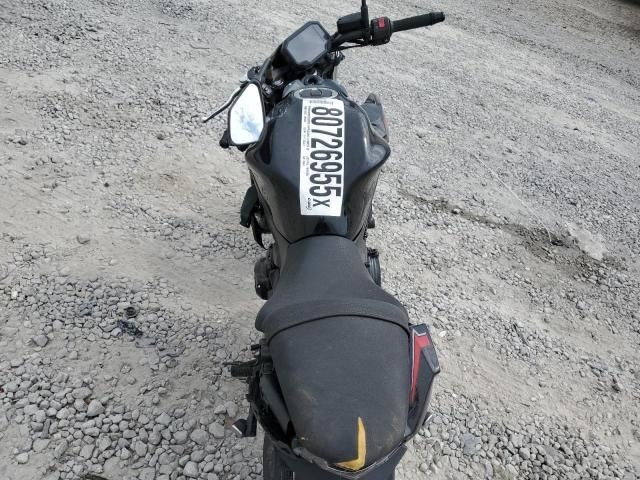2025 Kawasaki ER650 P