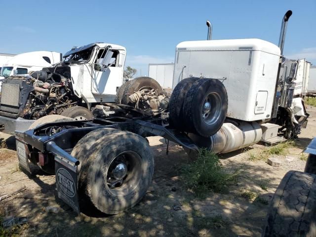 2005 Peterbilt 379 Semi Truck