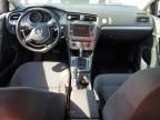 2016 Volkswagen Golf S/SE