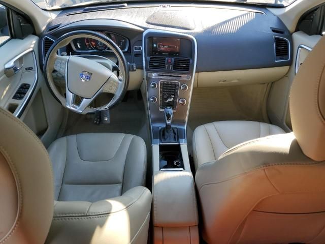 2015 Volvo XC60 T6 Platinum