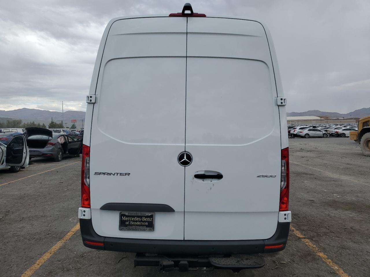 2024 Mercedes-Benz Sprinter 2500