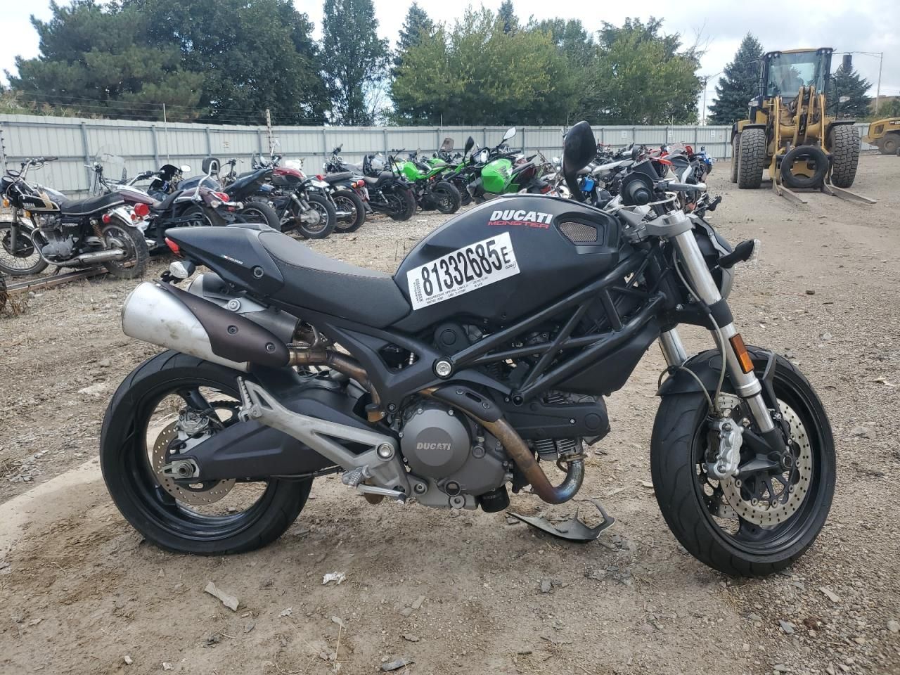 2011 Ducati Monster 696