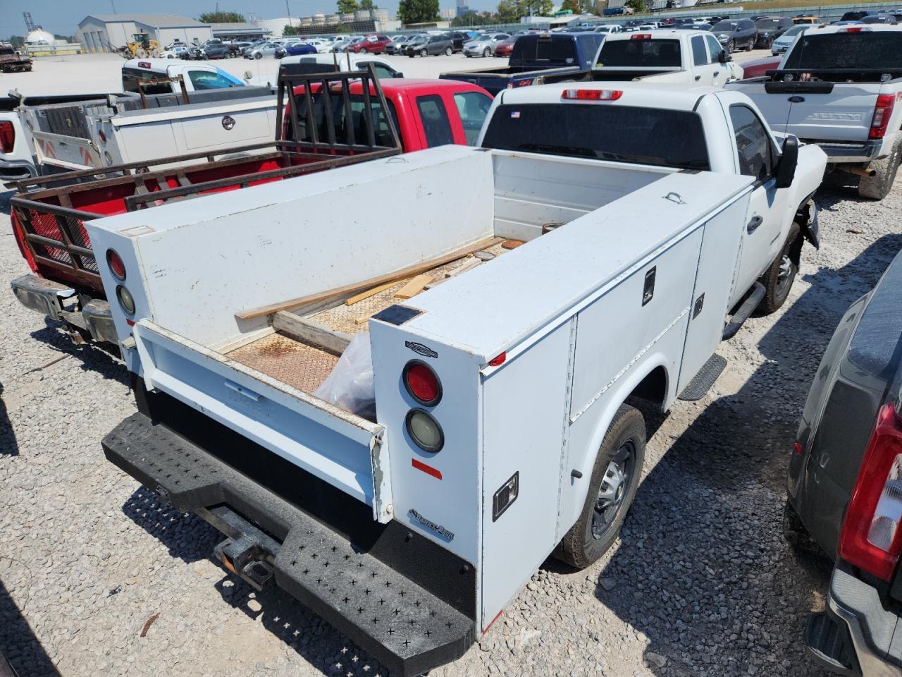 2011 Chevrolet Silverado C2500 Heavy Duty