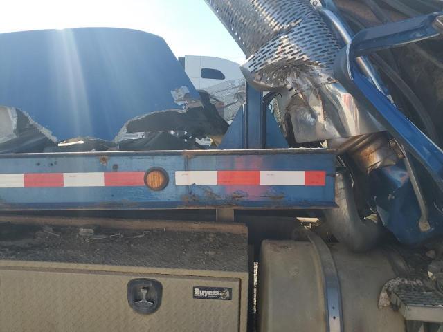 1999 Mack CH613 Flatbed Truck