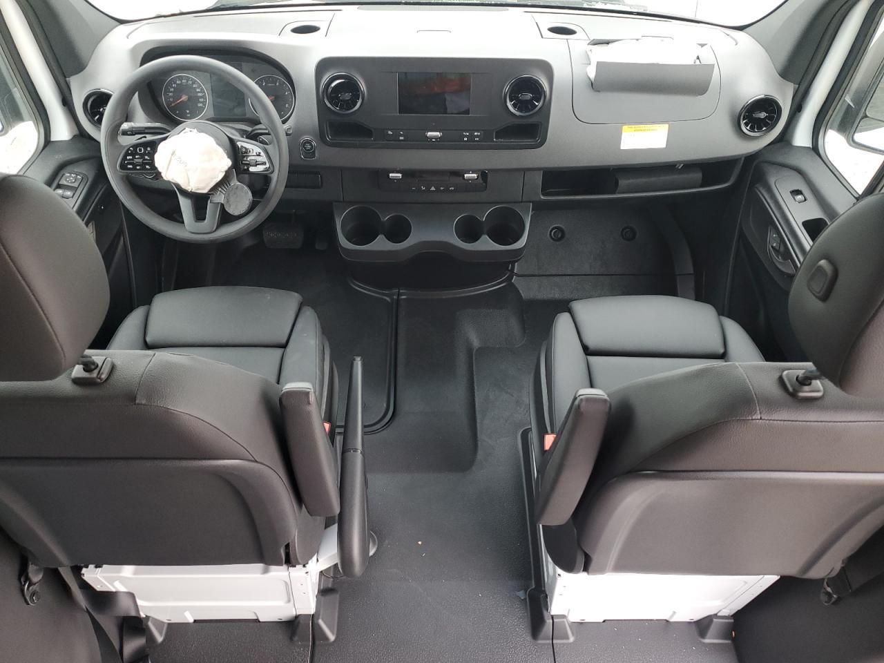 2024 Mercedes-Benz Sprinter 2500