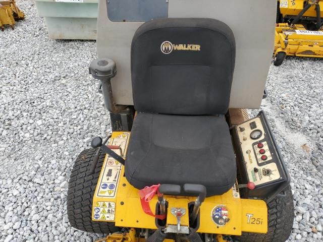 2016 Walker LT25I-11 ZTR Mower
