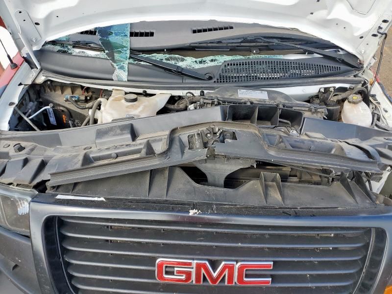 2023 GMC Savana G2500