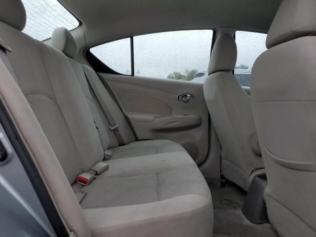 2013 Nissan Versa S
