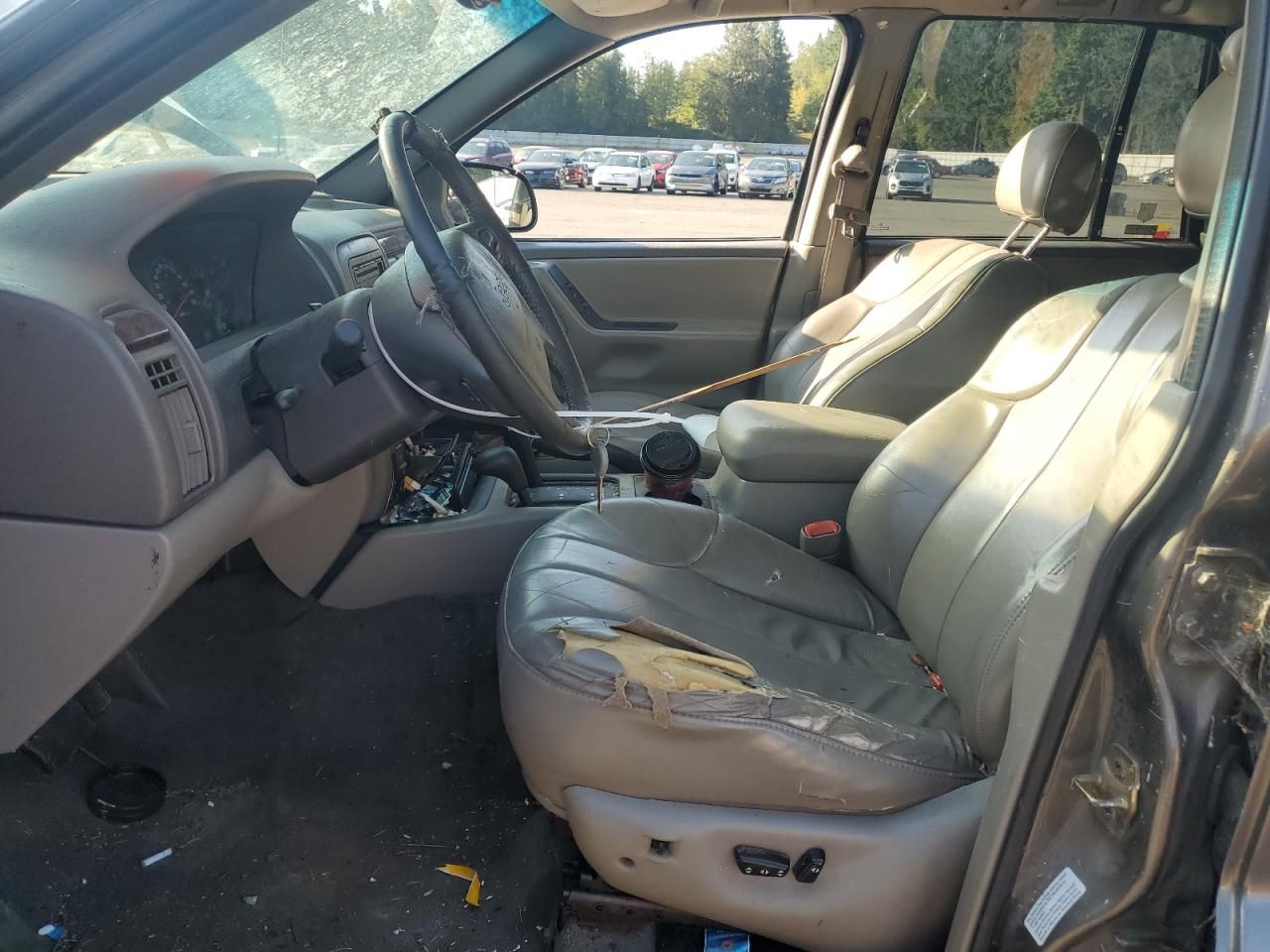 2000 Jeep Grand Cherokee Laredo