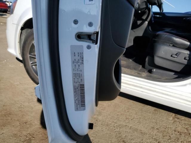 2017 Dodge Grand Caravan GT