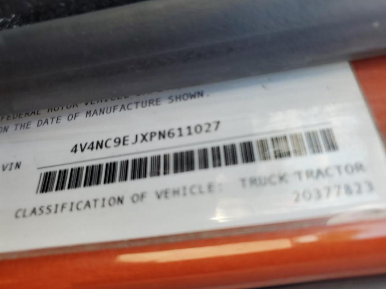 2023 Volv O VNL Semi Truck