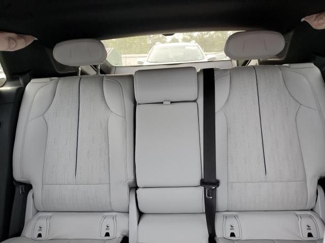 2023 Cadillac Lyriq Luxury