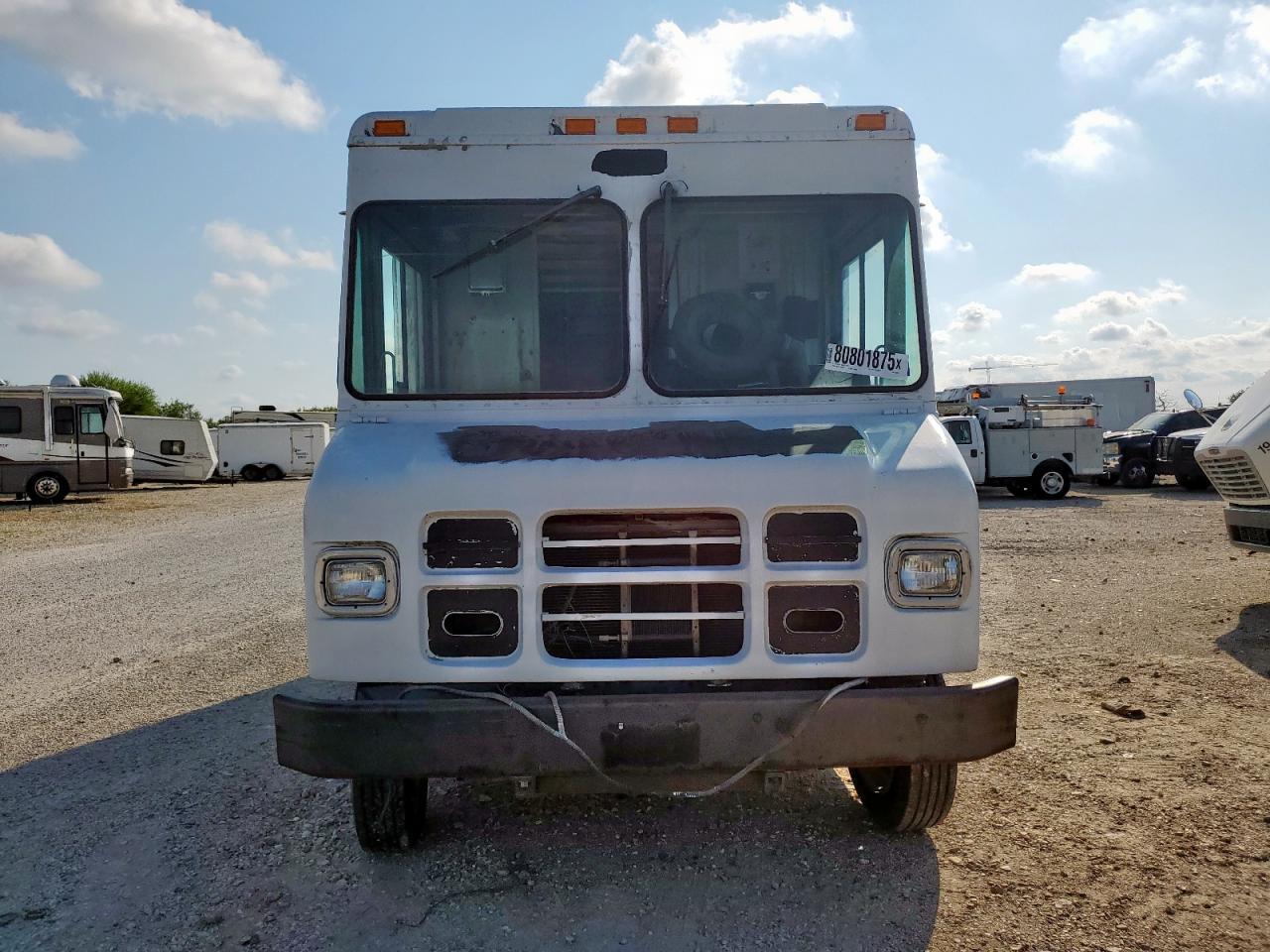 2005 Workhorse Custom Chassis Forward Control Chassis P4500